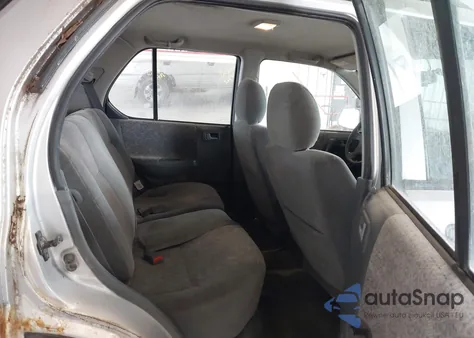 2000 Isuzu Rodeo Ls/Lse/S from USA, damaged, VIN 4S2DM58W8Y4325323